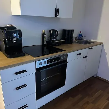 2-Zimmer Wohnung Mit Gym/Office